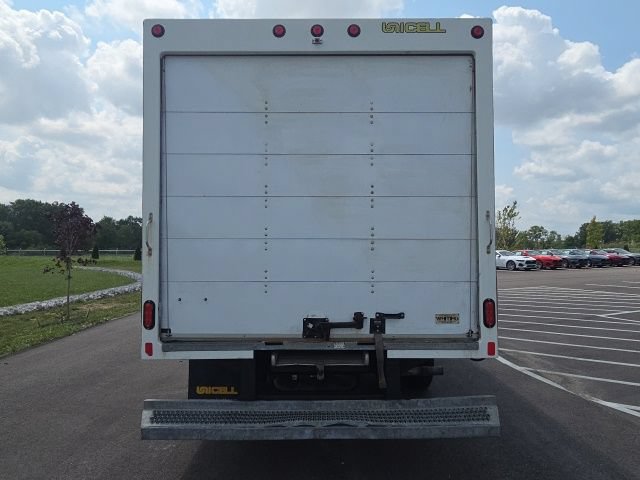 Used 2023 Ford E-450 and Econoline 450 Super Duty RWD image 9