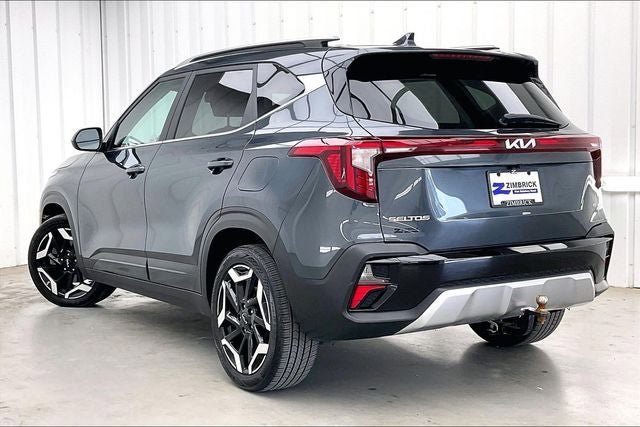 Used 2024 Kia Seltos SX w/ SX Sunroof Package AWD/4WD image 11