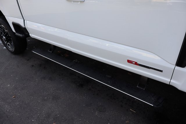 Used 2025 Ford F350 Platinum image 23