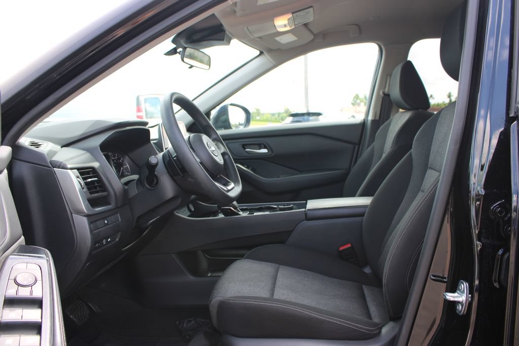 Used 2024 Nissan Rogue SV AWD/4WD image 21