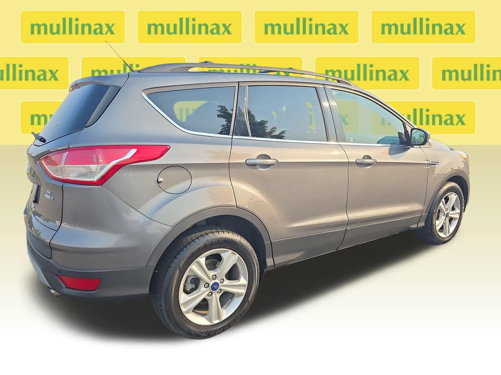 Used 2014 Ford Escape SE w/ Equipment Group 201A AWD/4WD image 3