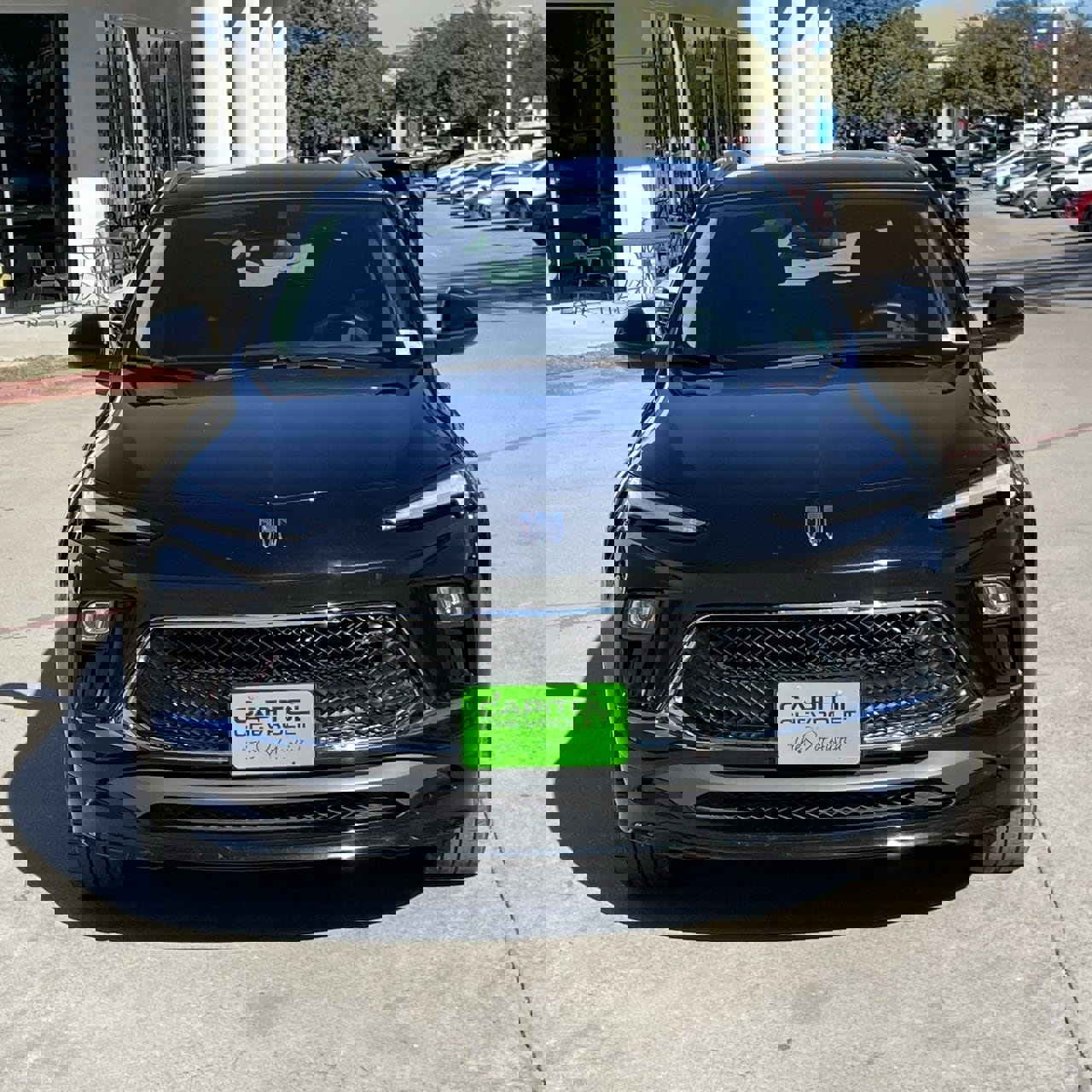 Certified 2024 Buick Encore GX Sport Touring image 6