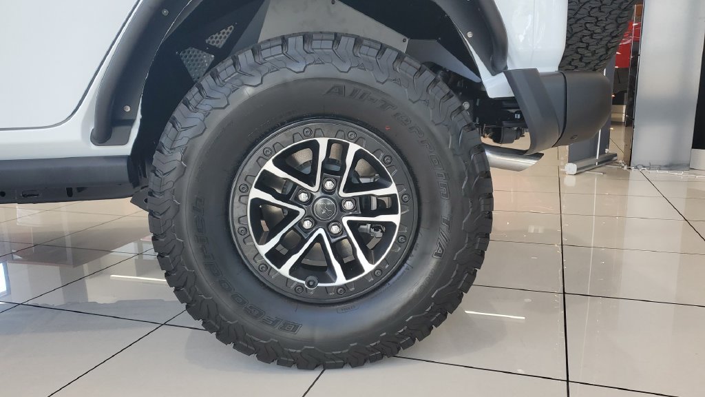 New 2026 Jeep Wrangler Unlimited Rubicon 392 w/ Quick Order Package 27X Moab AWD/4WD image 6