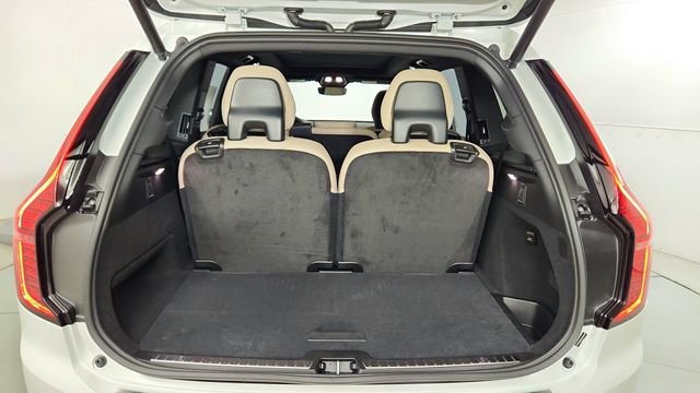 New 2026 Volvo XC90 T8 Plus w/ Protection Package Premier AWD/4WD image 42