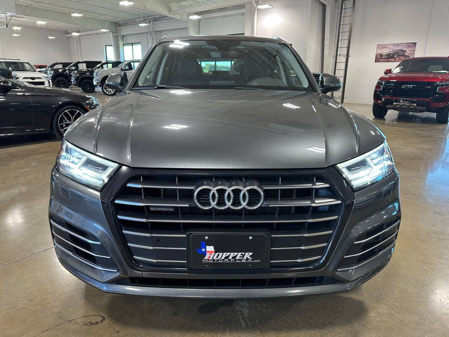 Used 2020 Audi Q5 e Premium Plus w/ Premium Plus Package video 2