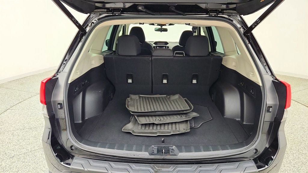 Used 2022 Subaru Forester Premium AWD/4WD image 22