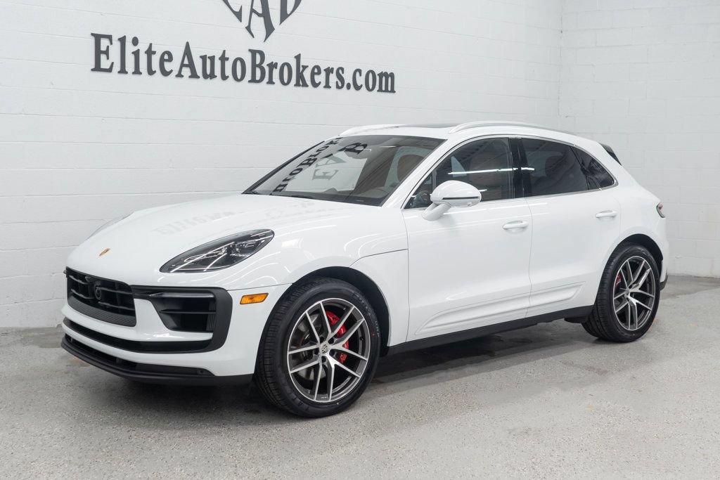 Used 2024 Porsche Macan S AWD/4WD image 41