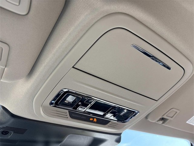 New 2026 Lincoln Corsair Premiere image 31