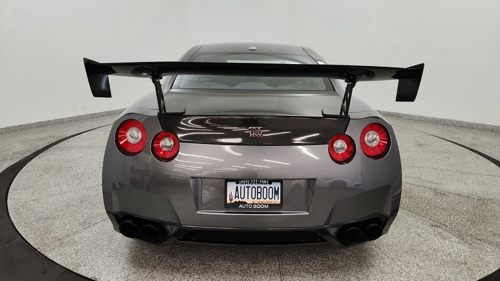 Used 2011 Nissan GT-R Premium AWD/4WD image 29