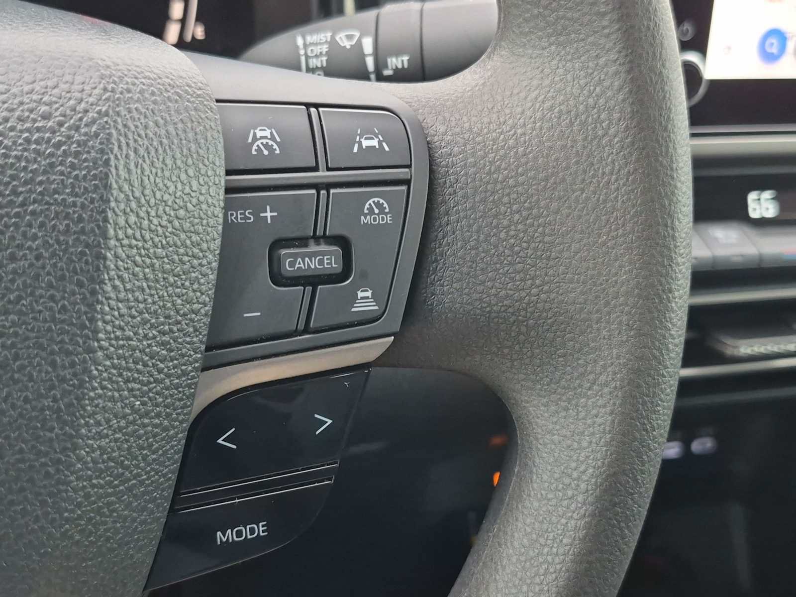 Used 2025 Toyota Camry LE w/ Convenience Package FWD image 23