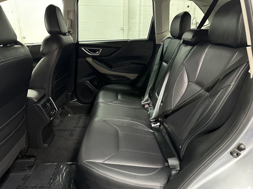 Used 2022 Subaru Forester Limited AWD/4WD image 22