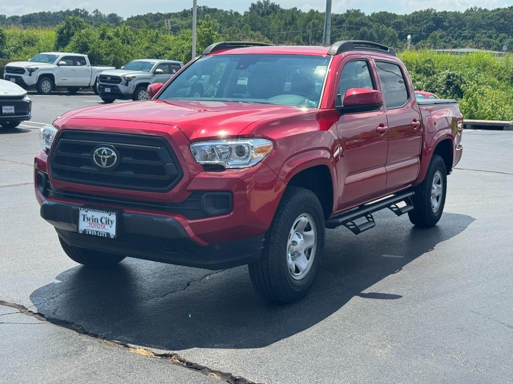 Certified 2023 Toyota Tacoma SR AWD/4WD image 9
