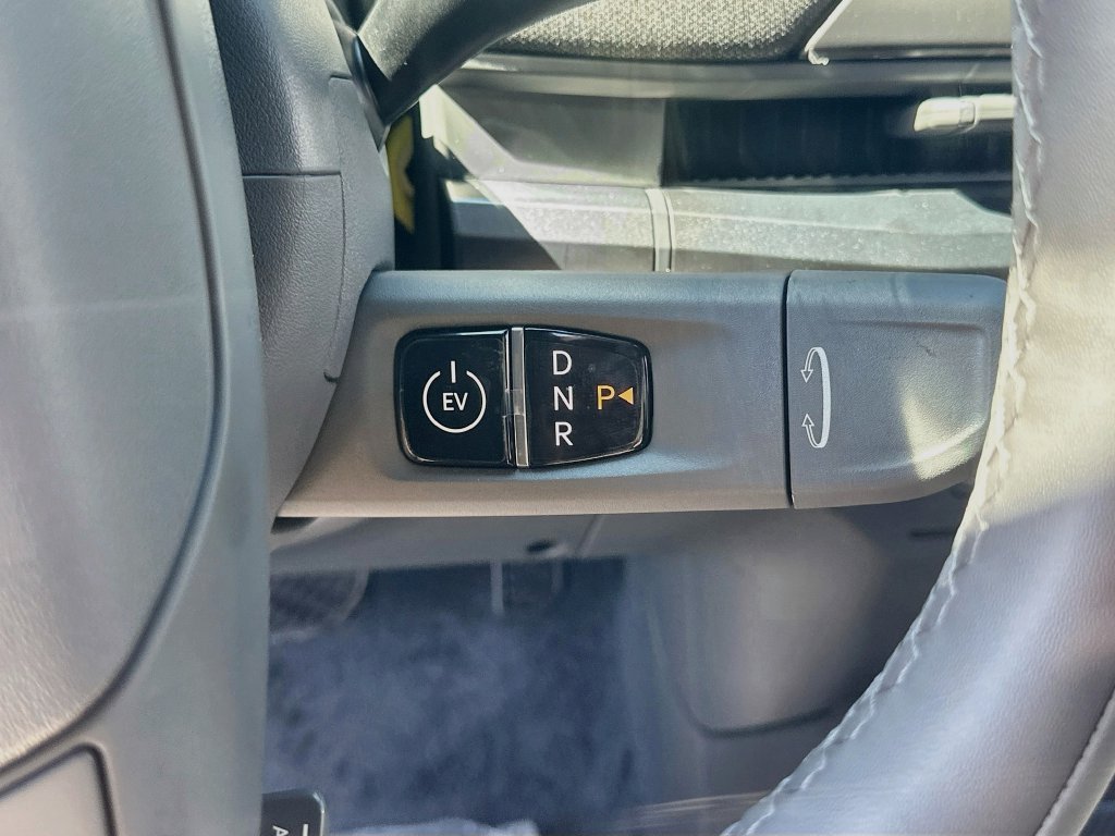 New 2027 Kia EV3 Land FWD image 17