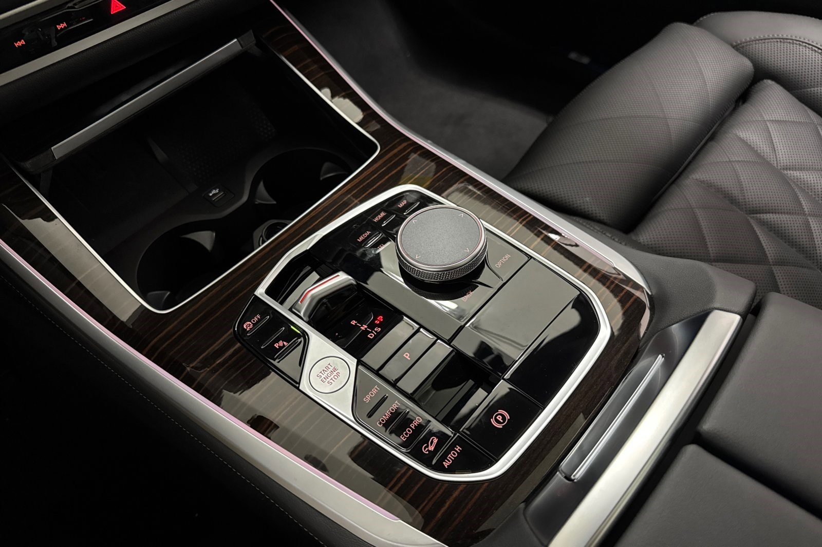 Used 2026 BMW X5 xDrive40i w/ Climate Comfort Package AWD/4WD image 18