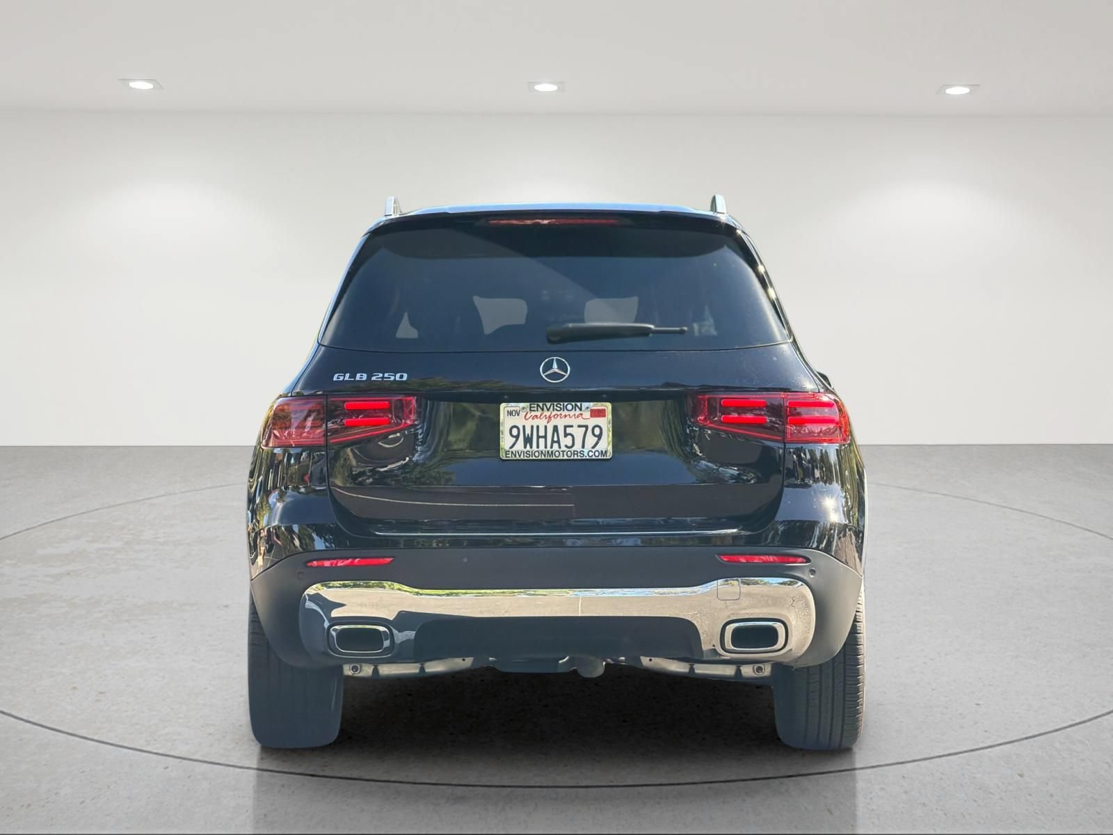 Used 2026 Mercedes-Benz GLB 250 image 4
