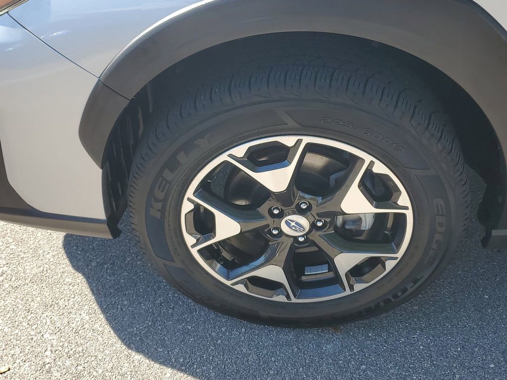 Used 2018 Subaru Crosstrek 2.0i Premium w/ Eyesight System image 11