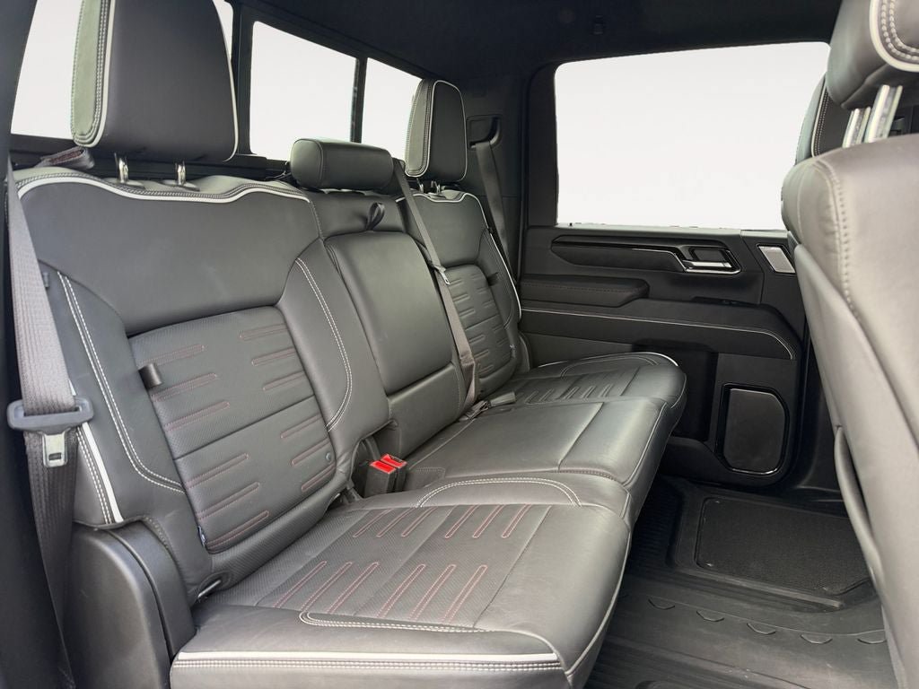 Used 2025 GMC Sierra 2500 AT4X AWD/4WD image 23