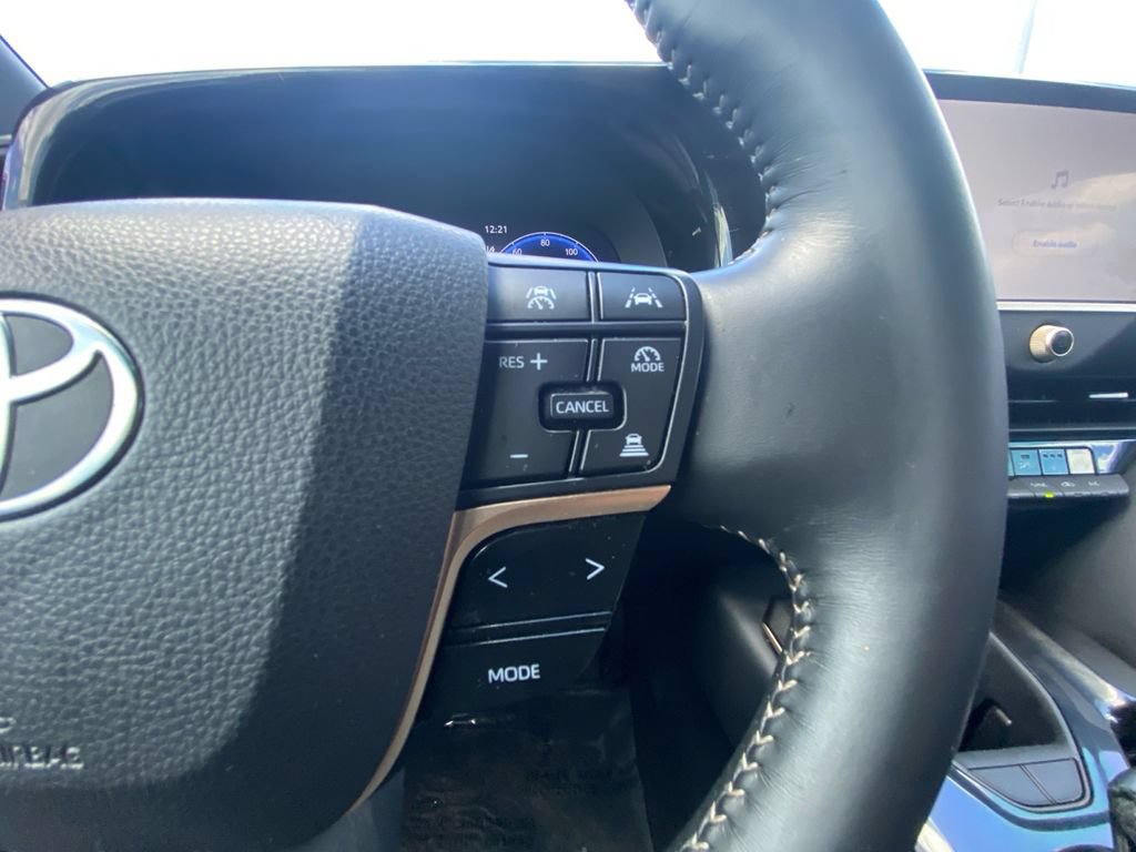 Used 2024 Toyota Crown AWD/4WD image 20