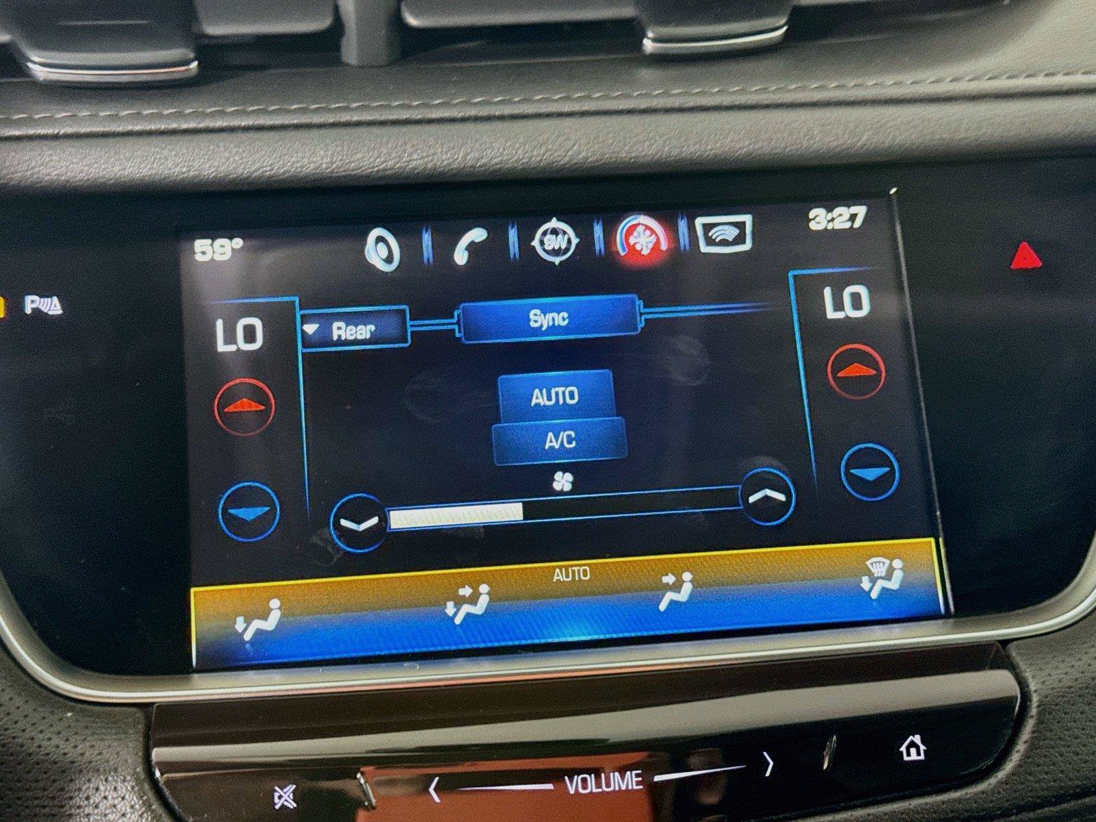Used 2019 Cadillac XT5 Luxury w/ Advanced Security Package AWD/4WD image 9