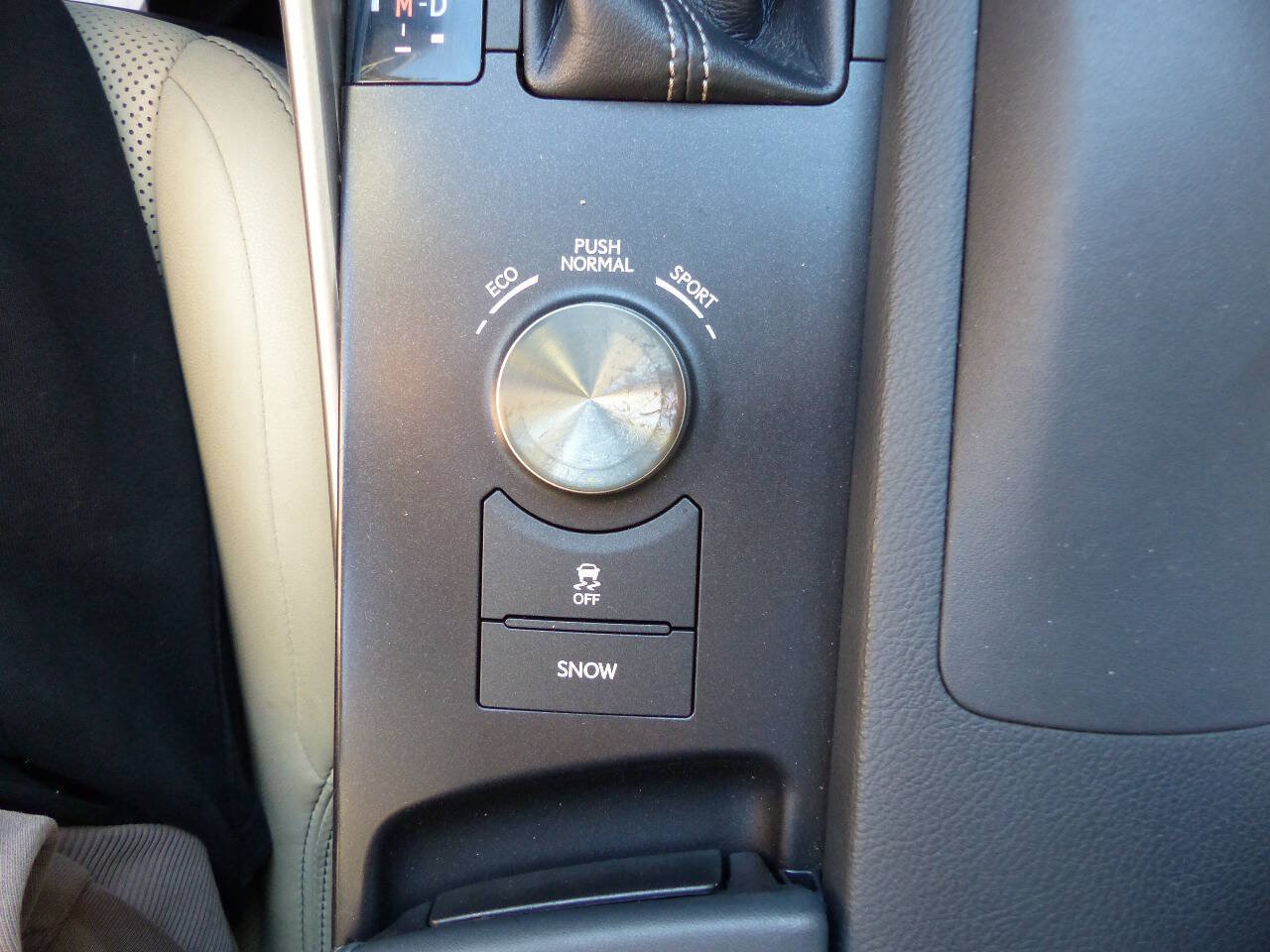 Used 2016 Lexus IS 300 AWD w/ Navigation System Package image 35