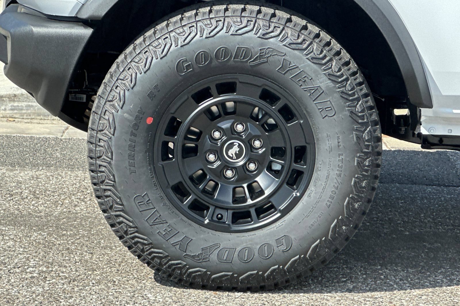 New 2026 Ford Bronco 2-Door w/ Sasquatch Package AWD/4WD image 25