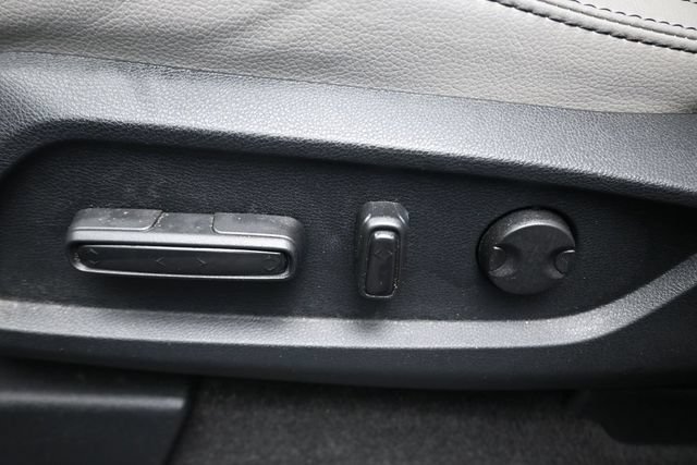Used 2023 Honda Pilot EX-L image 16