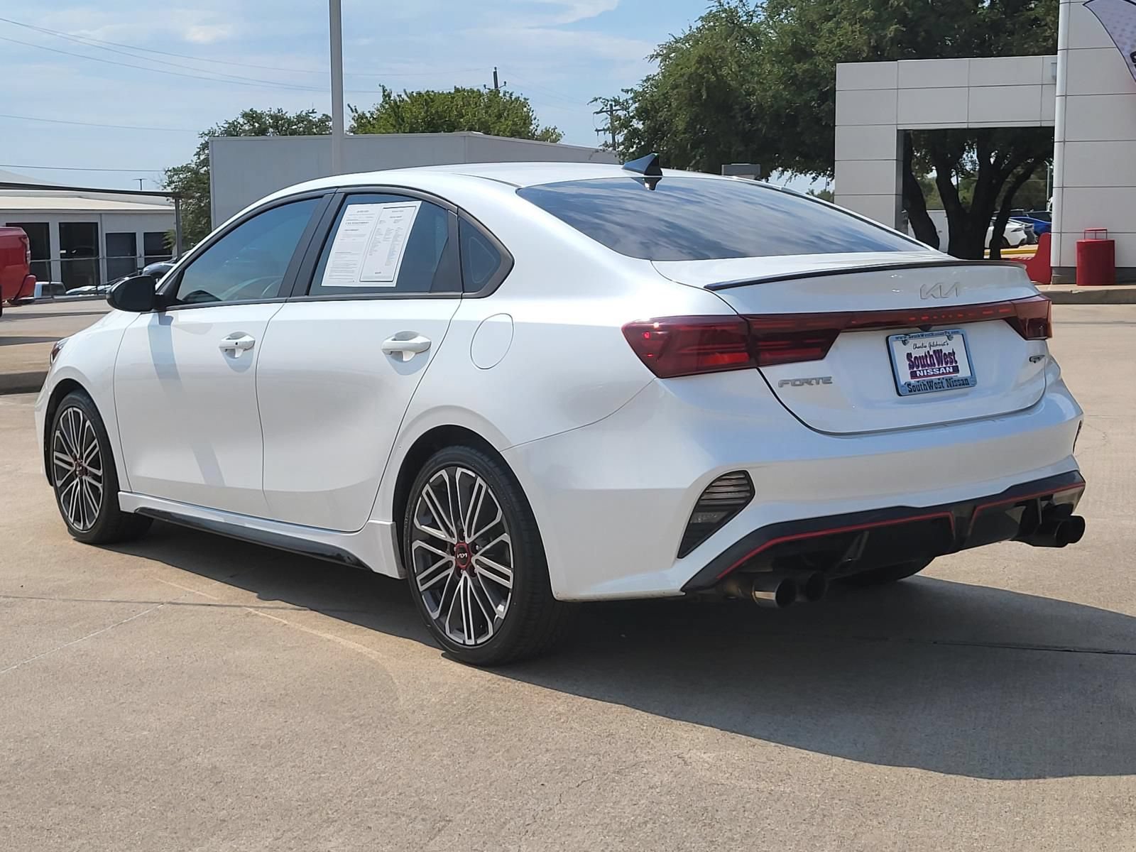 Used 2023 Kia Forte GT FWD image 7