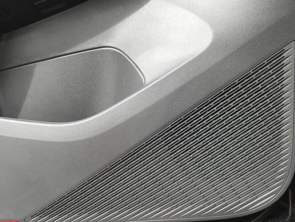 New 2026 Volkswagen Atlas SE image 33