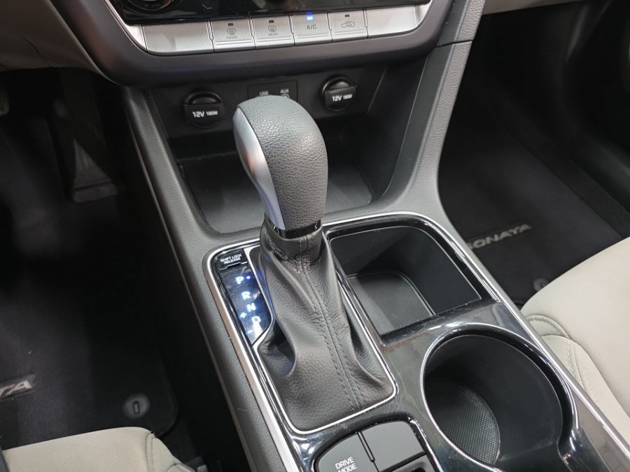 Used 2019 Hyundai Sonata SE w/ Cargo Package FWD image 19