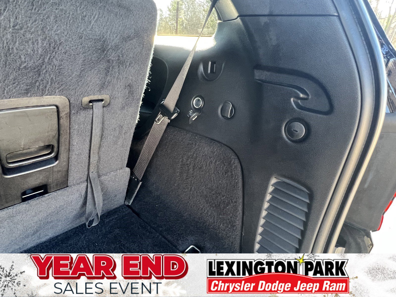 Used 2020 Dodge Durango GT w/ Blacktop Package image 11