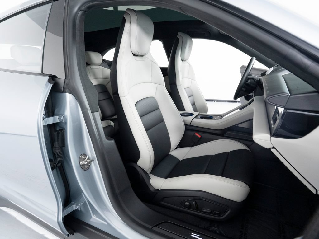 Certified 2022 Porsche Taycan 4S AWD/4WD image 42