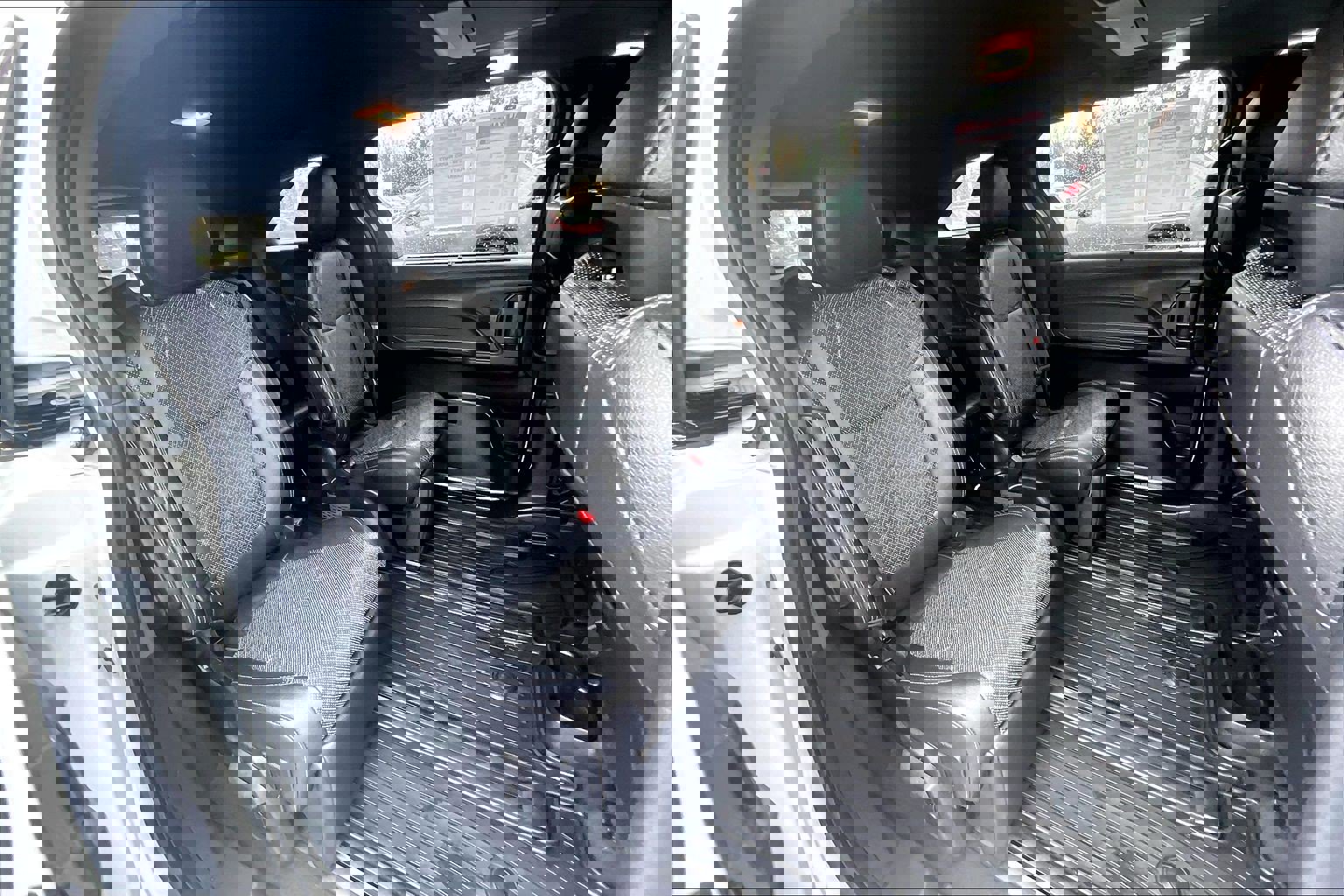 Used 2023 Toyota Sienna XSE image 26