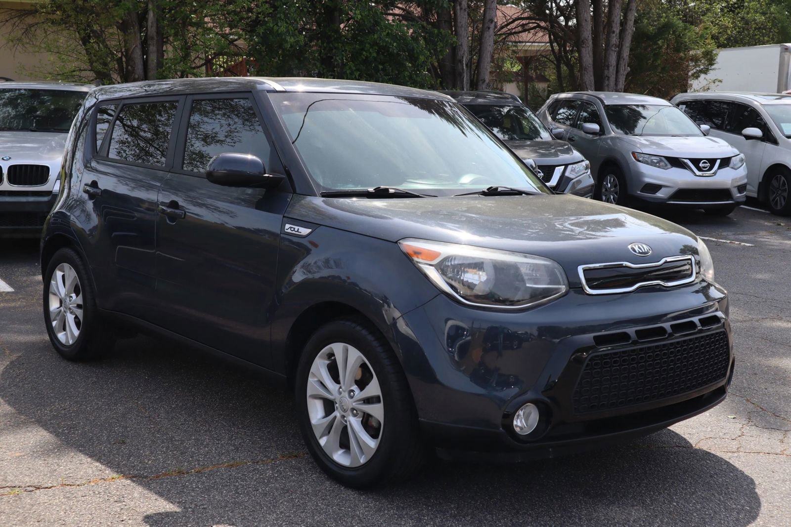 Used 2016 Kia Soul + FWD image 3