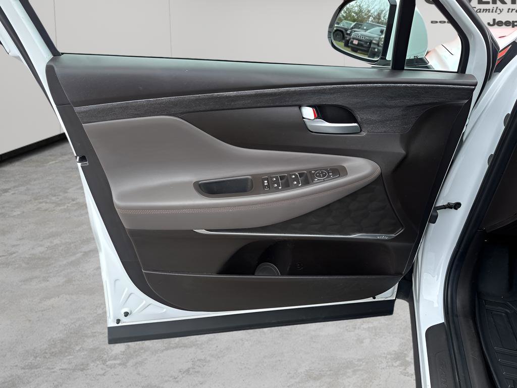 Used 2020 Hyundai Santa Fe SEL image 25