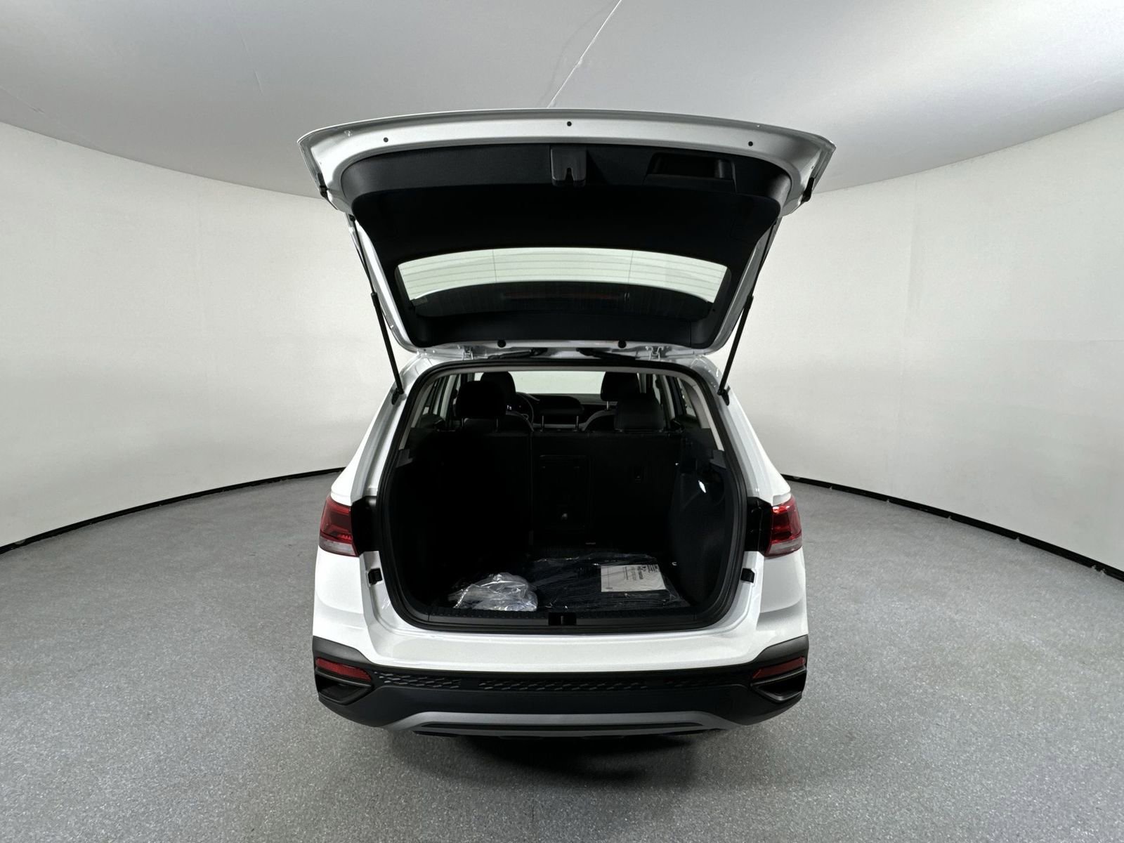 Used 2024 Volkswagen Taos S image 34