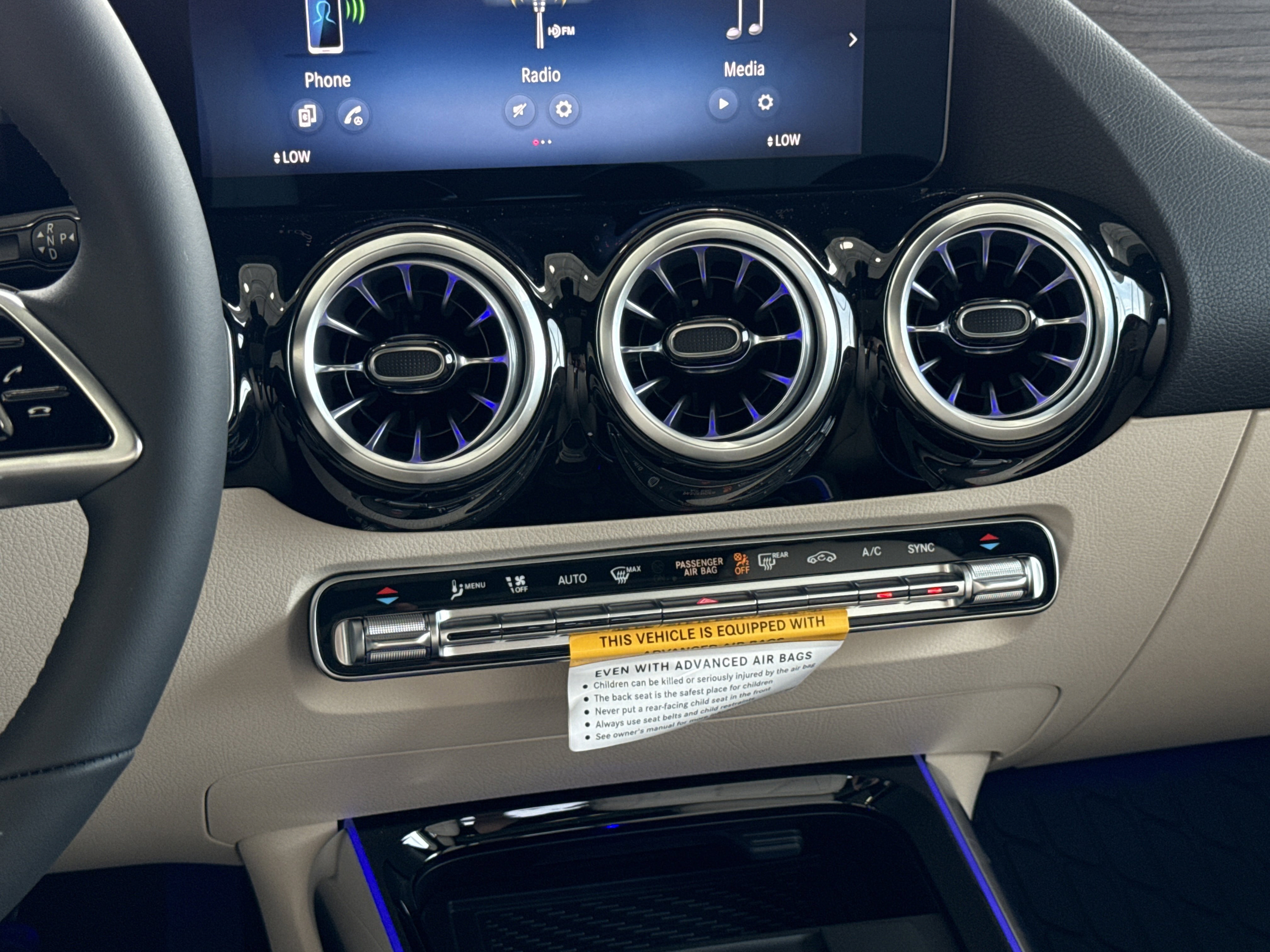 New 2026 Mercedes-Benz GLA 250 image 34