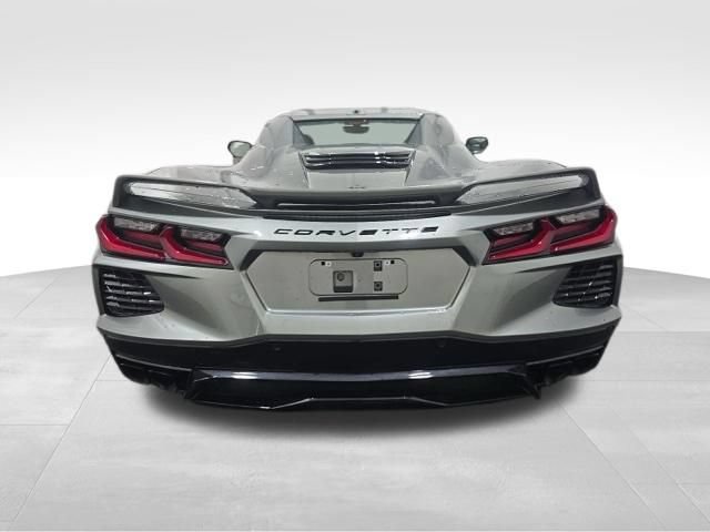 Used 2023 Chevrolet Corvette Stingray Premium Conv w/ Z51 Performance Package RWD image 4