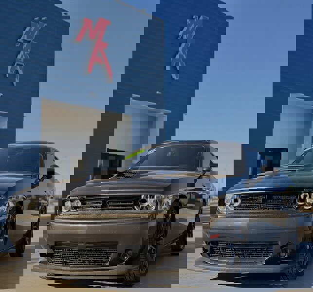 Used 2019 Dodge Challenger R/T image 1