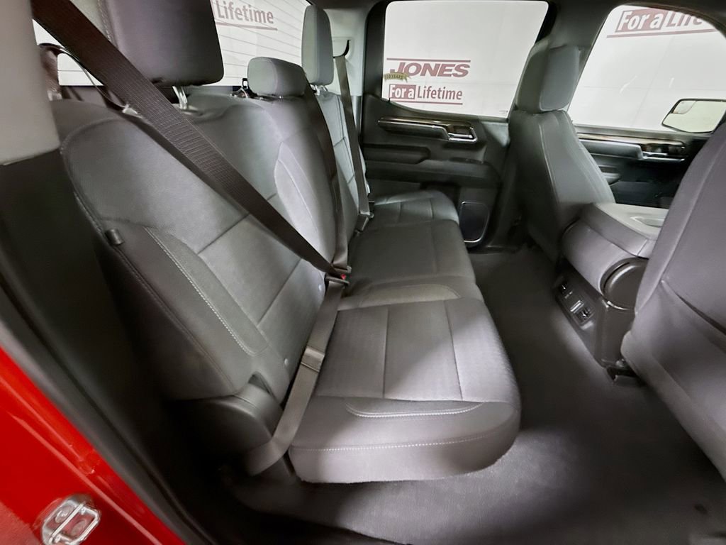 Used 2023 Chevrolet Silverado 1500 LT image 29