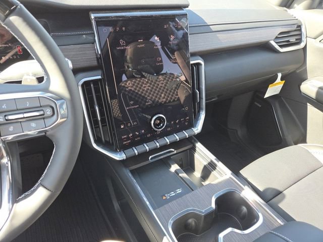 New 2026 GMC Acadia Denali w/ Super Cruise Package image 34