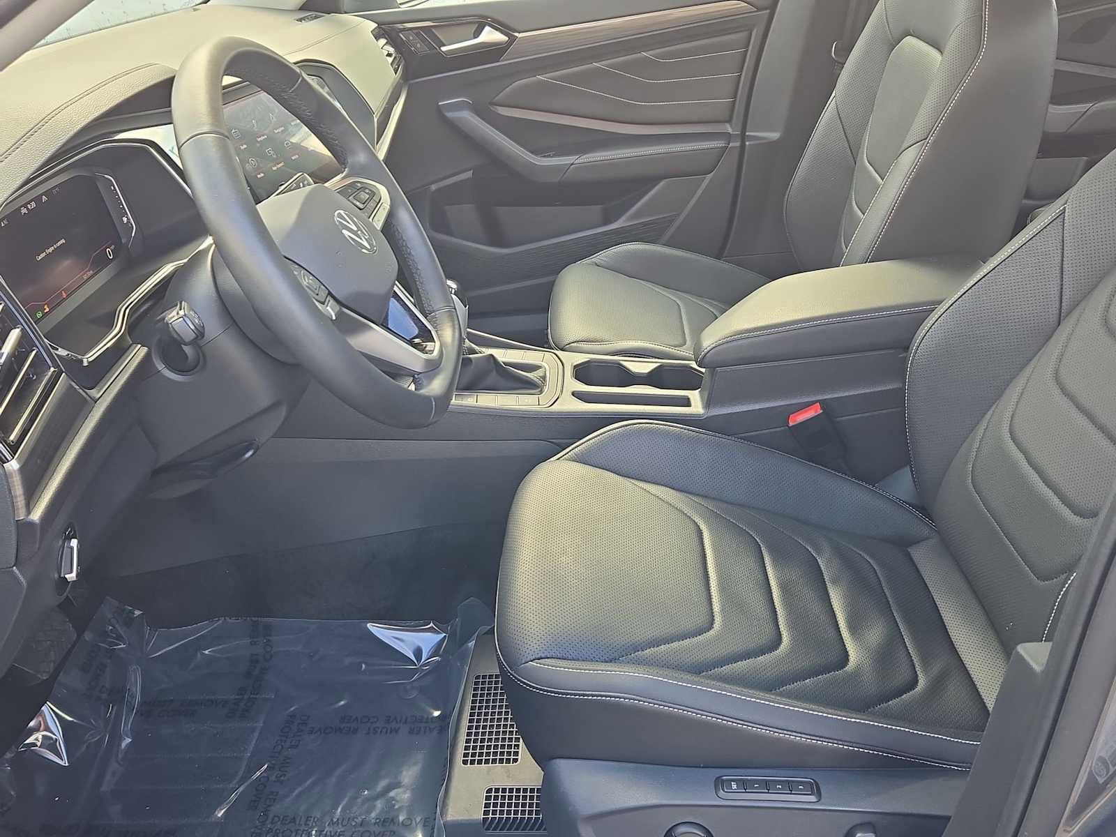 Used 2022 Volkswagen Jetta SEL image 17