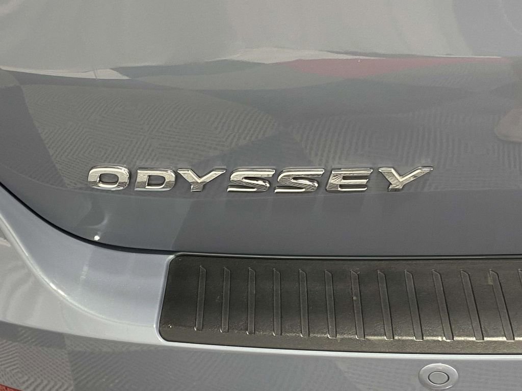 Used 2023 Honda Odyssey Touring image 8