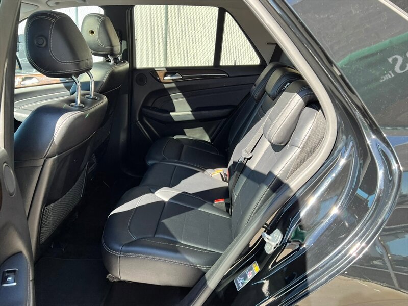 Used 2014 Mercedes-Benz ML 350 4MATIC w/ Premium 1 Package image 15