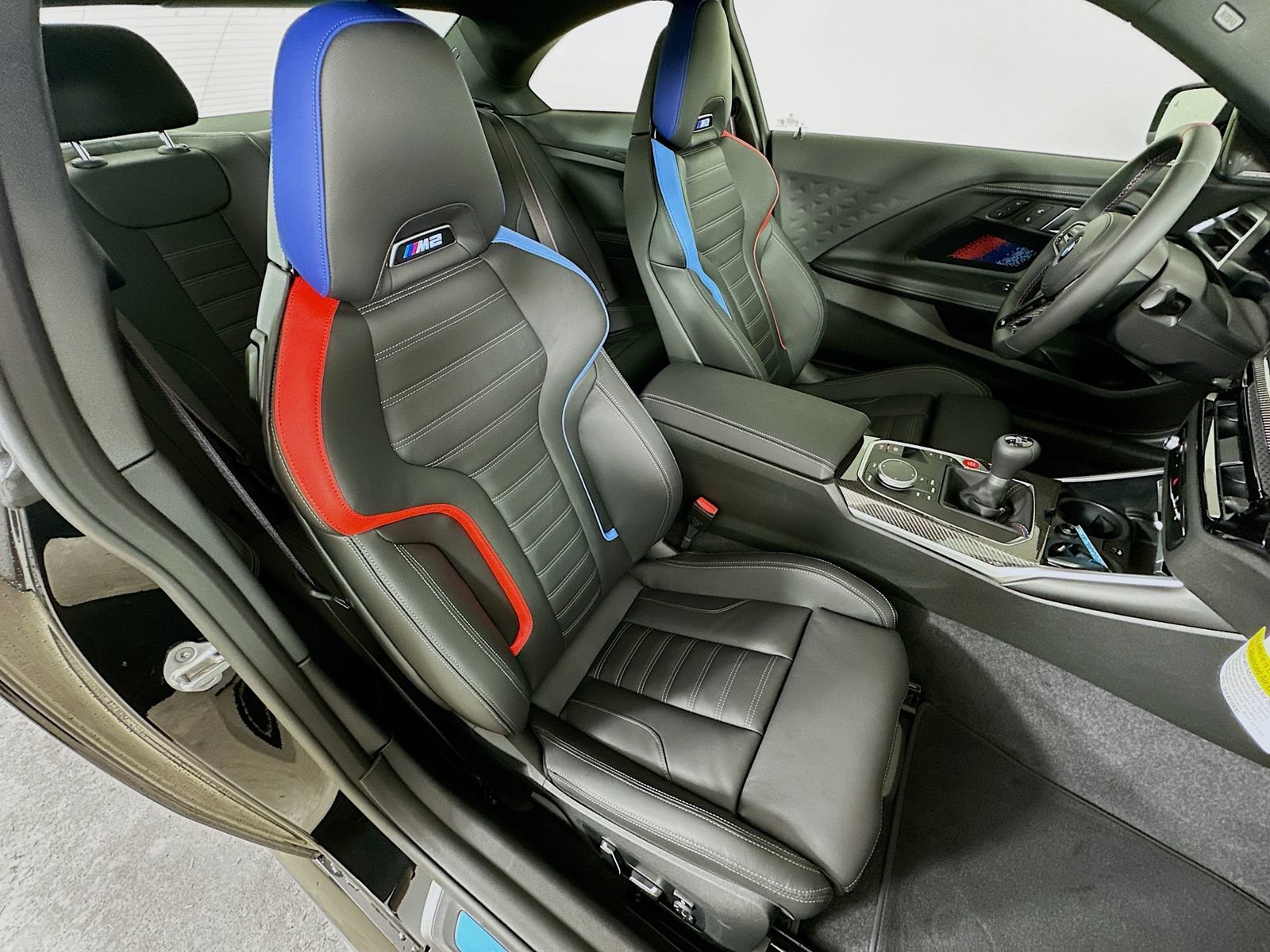 New 2026 BMW M2 w/ Lighting Package RWD image 39