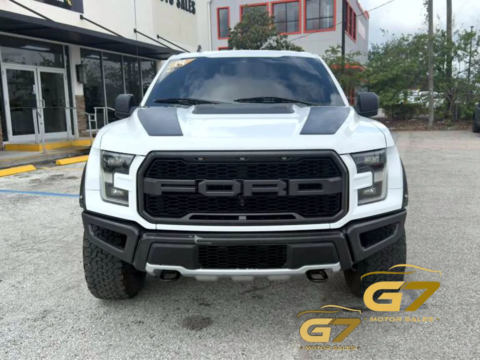 Used 2019 Ford F150 Raptor w/ Equipment Group 801A Mid AWD/4WD image 2