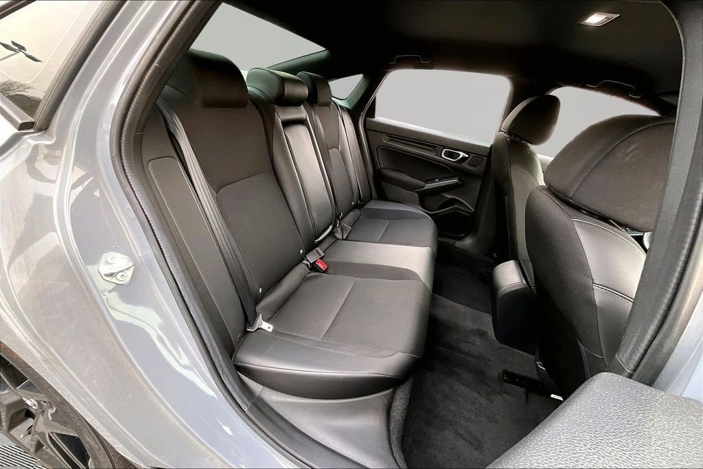 Used 2025 Honda Civic Sport image 19
