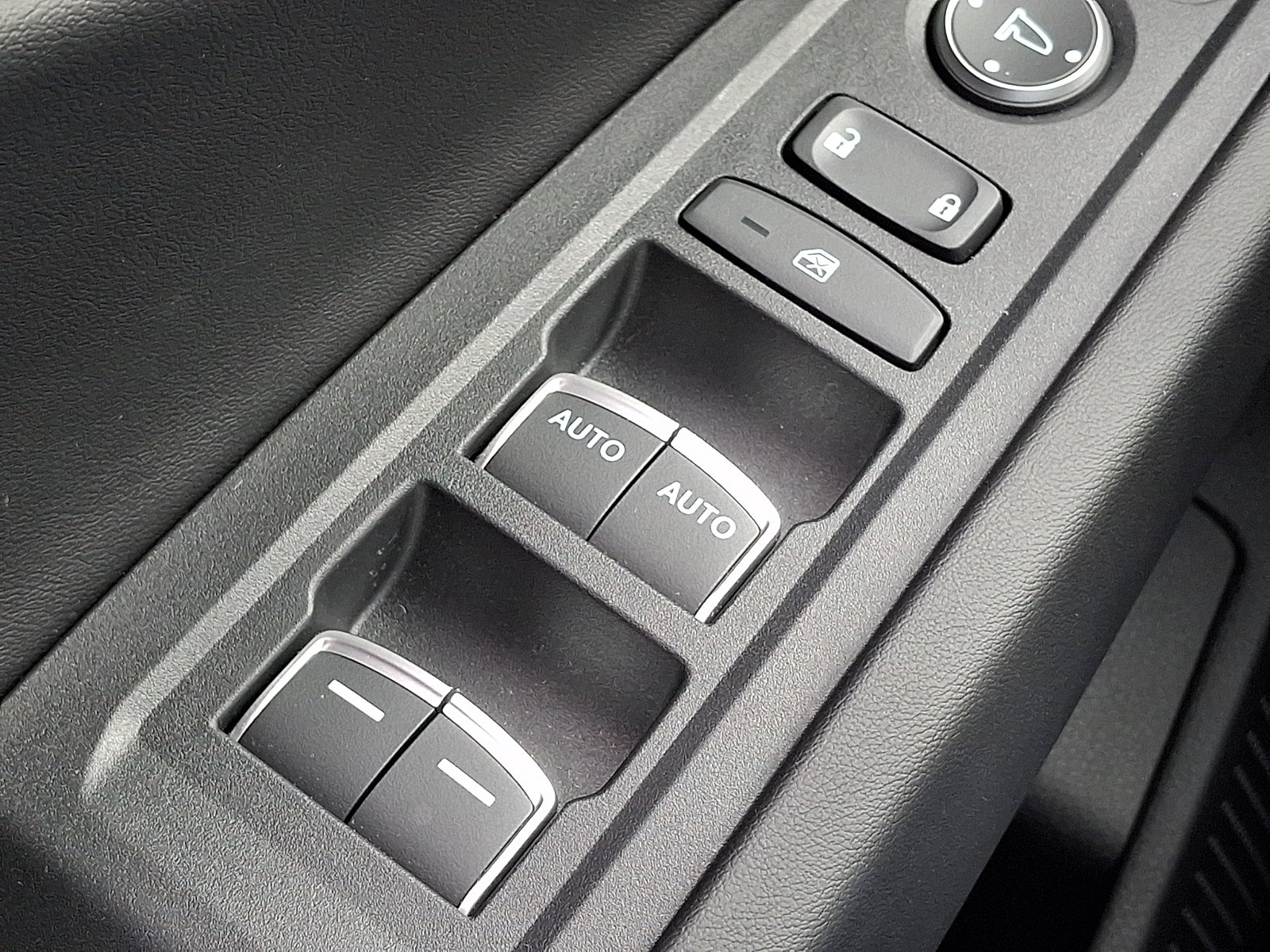 Used 2024 Honda Accord EX image 27