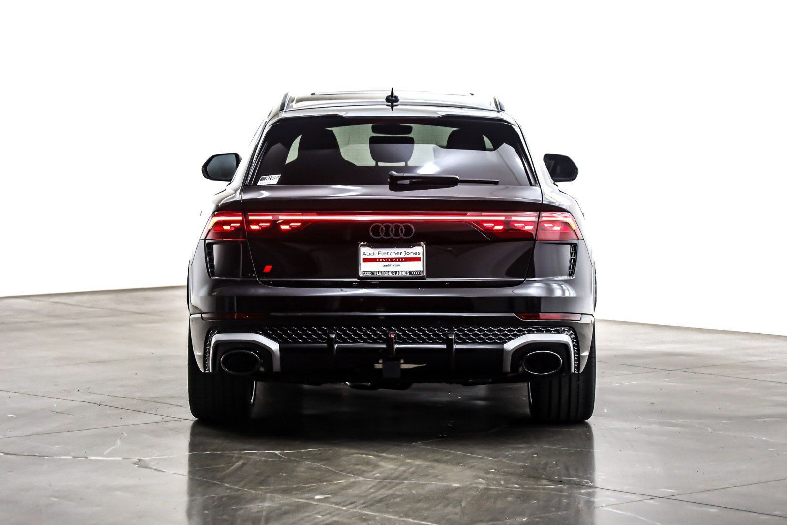 New 2026 Audi RS Q8 performance image 3