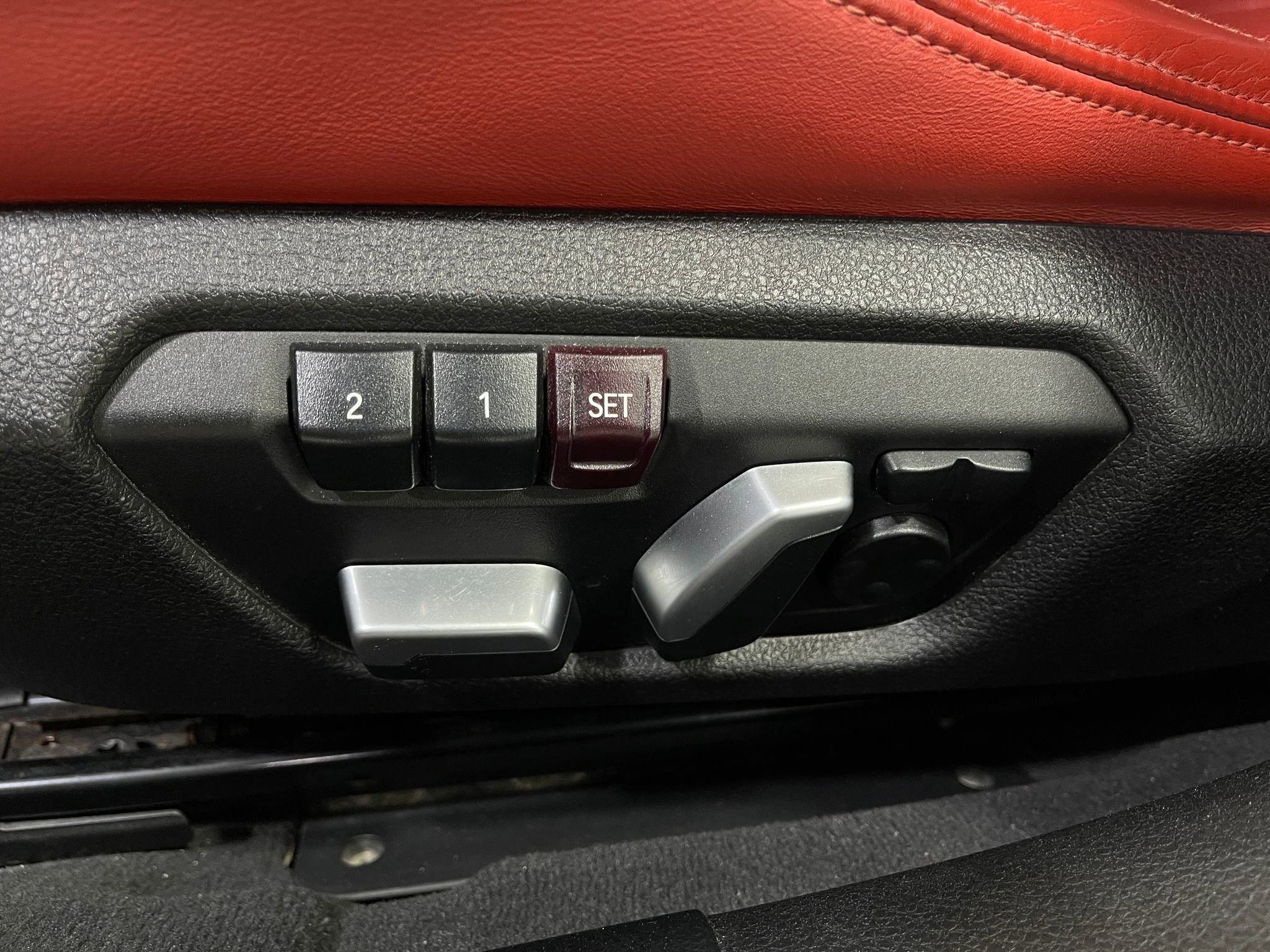 Used 2016 BMW M3 image 16