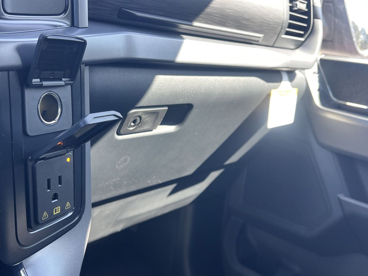 New 2026 Ford F150 XLT AWD/4WD image 9